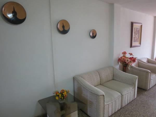 Residencial El Sol De Los Pinos Bed and Breakfast Trujillo Exterior foto