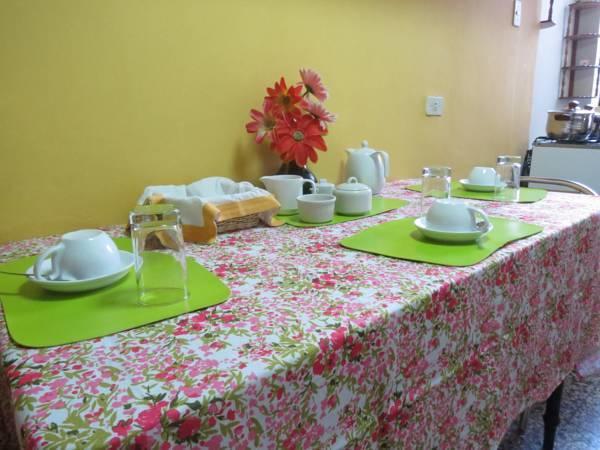 Residencial El Sol De Los Pinos Bed and Breakfast Trujillo Exterior foto