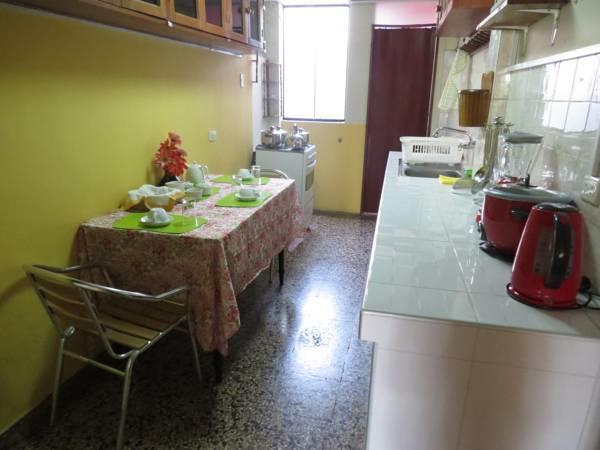 Residencial El Sol De Los Pinos Bed and Breakfast Trujillo Exterior foto