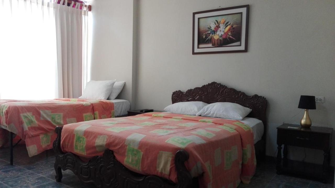 Residencial El Sol De Los Pinos Bed and Breakfast Trujillo Exterior foto
